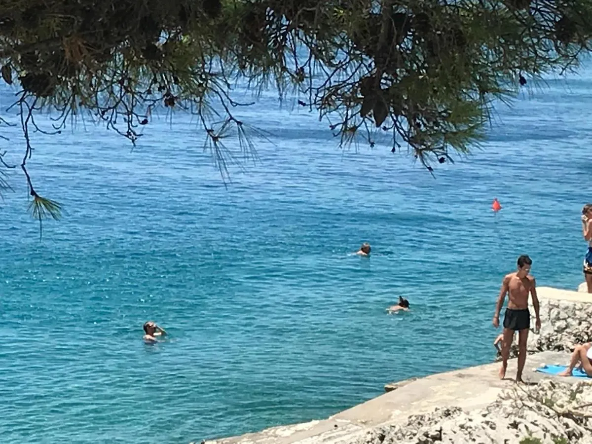 Villa Dani Sea & Pool Apartments Trogir Croatia